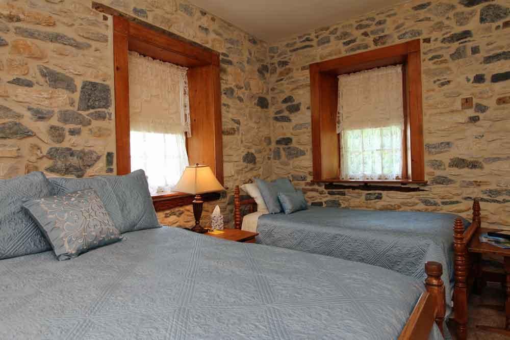 Rocky Acre Farm Bed & Breakfast Mount Joy Exterior foto